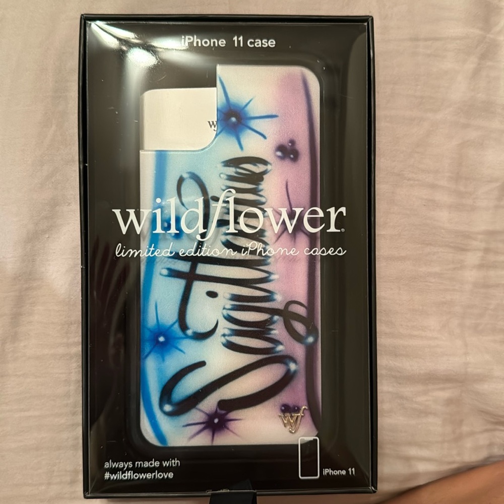 Wildflower Sagittarius iPhone 11 case